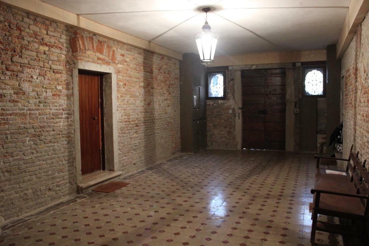 Sant'Agostin Apartment Venice Exterior photo